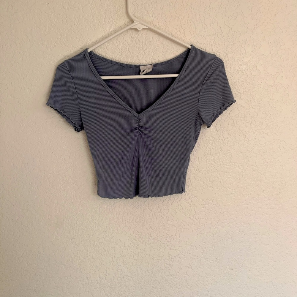 2 Tilly crop top tees